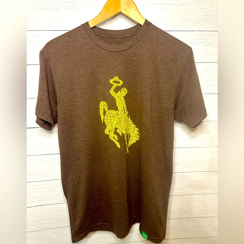 Wyoming Yellowstone Graphic T-Shirt